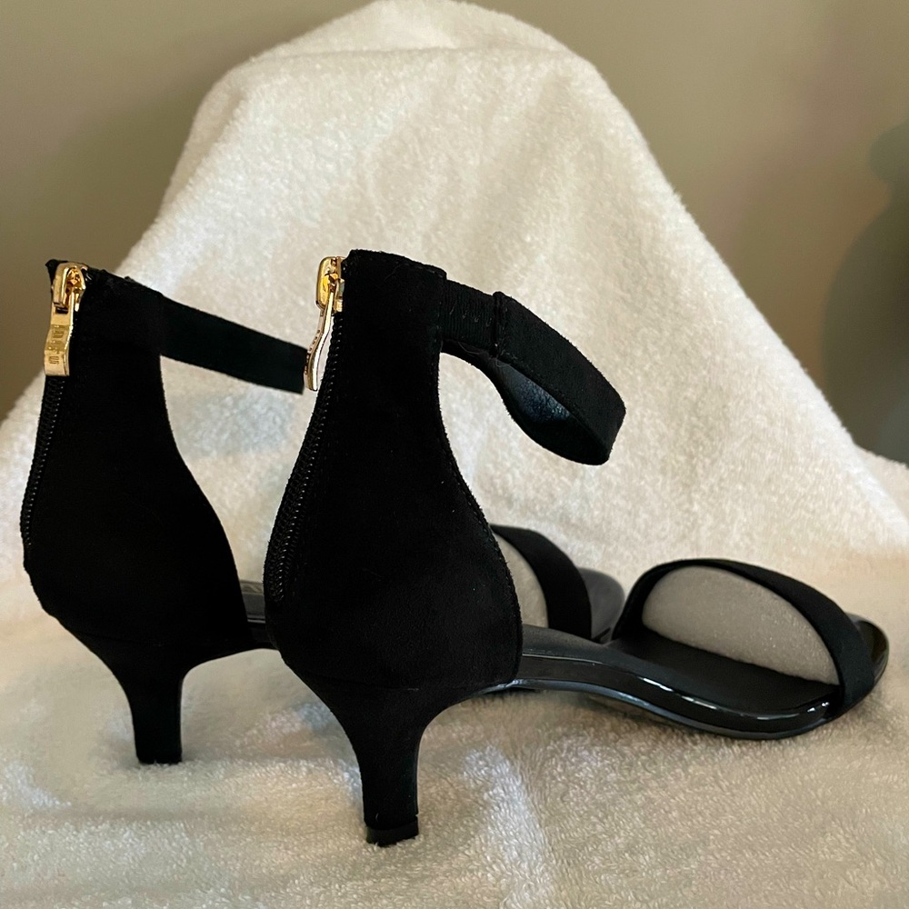 Brand new heels